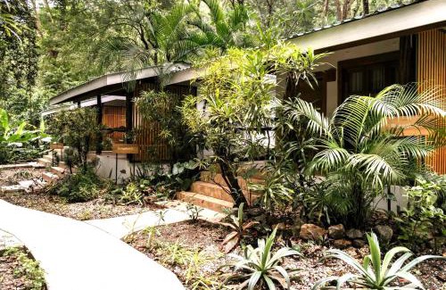 Playa Santa Teresa Bed & Breakfast | Makanas Beach Bungalows