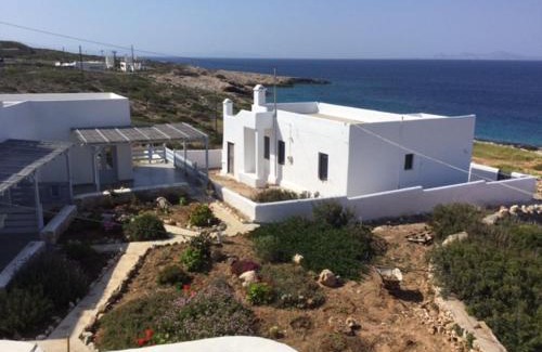 Donoussa Apartment | Makares