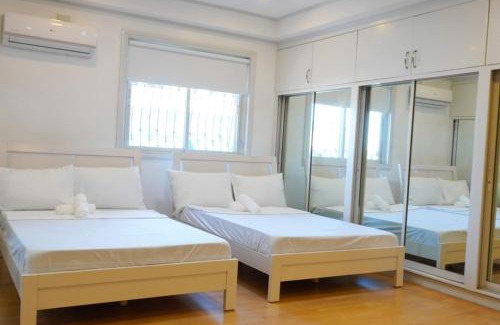 Guadalupe Nuevo House | Makati Altean Apartment (Delfin Room)