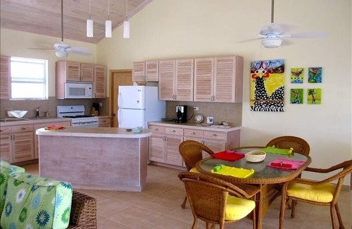 Rainbow Bay House | Make Bonefish Cottage Your Bahamas Adventure Headquarters