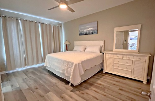 Fort Morgan Pines Condo | 🌊 Make waves with a Beach Getaway! Quality and Affordable!