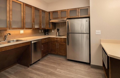 Hillsboro House | Make yourself at home at our Extended Stay rooms near Top Golf and Intel
