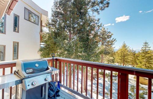 Zephyr Cove Apartment | Making Waves, Unit B