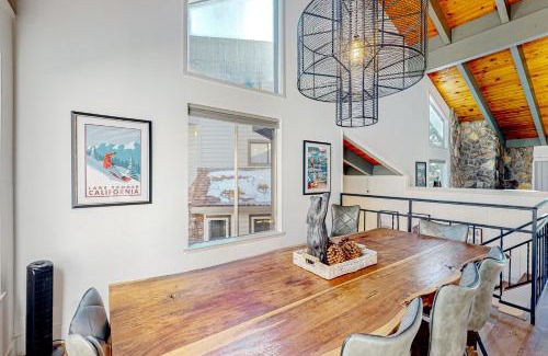 Zephyr Cove Apartment | Making Waves, Unit B