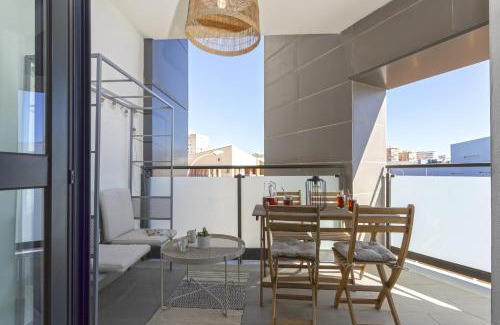 Cruz de Humilladero Apartment | -MalagaSunApts-Centre Pool&Parking Bus-Train Station