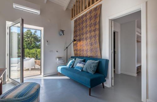 Santiago do Cacem Apartment | Malas a Montes - Alentejo Rural Retreat with Lap Pool near the beach