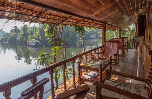 Alappuzha Resort | Malayalam Lake Resort