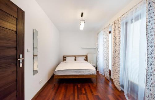 Targowek Apartment | Malborska Lovely Apartment