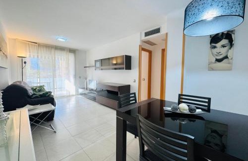 La Pineda Apartment | Maldivas playa La pineda, clima, garaje privado