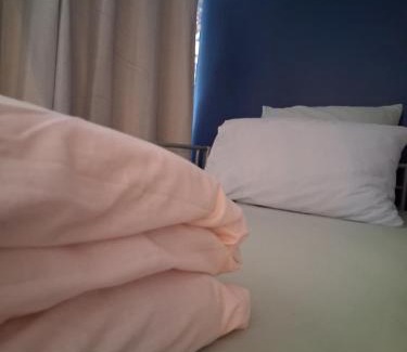 Cite Paul Eluard House | Male shared room daily stay from 8pm-10am