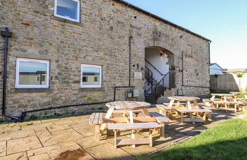 Fourstones Near Bentham Cottage | Malham