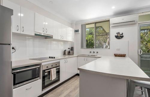 Crescent Head Apartment | Maliblue 51 Main Street Crescent Head