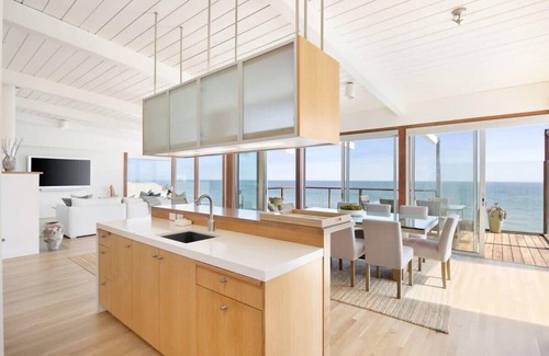 Central Malibu House | Malibu Cove Colony Beach by Stay Awhile Villas