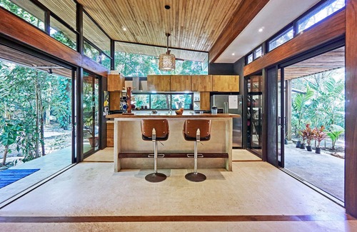 Playa Hermosa Cobano Villa | Malibu Jungle House- private pool, steps to the beach