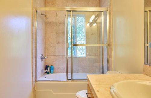 Malibu Apartment | Malibu Getaway In Nature - Close To Central Malibu