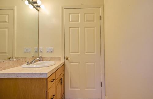 Malibu House | Malibu Home in Enchanting Hills 5 min from the beach