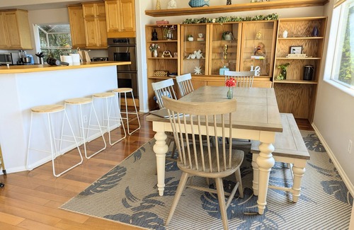 Malibu Villa | Malibu Luxe 4BR| Panoramic views| Central location