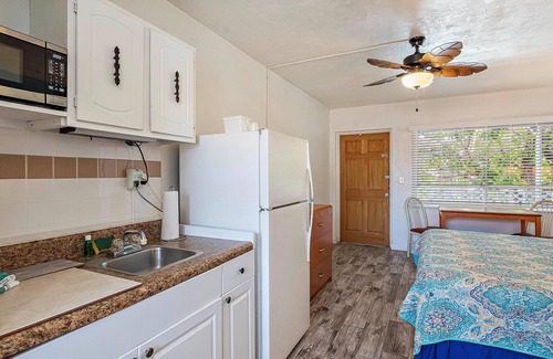 North Redington Beach Hotel | Malibu Resort Motel