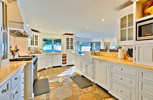 Central Malibu House | Malibu Stone Manor - A True Paradise
