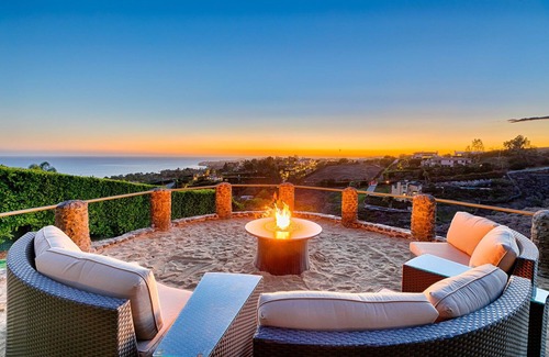 Central Malibu House | Malibu Stone Manor - A True Paradise
