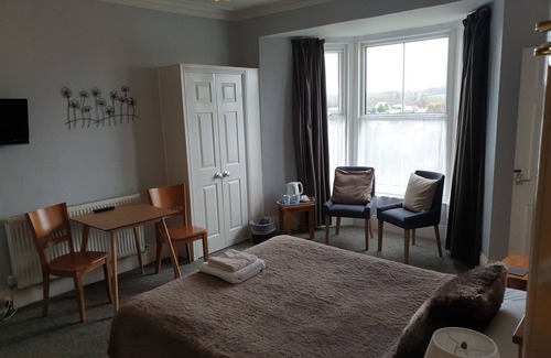 Saundersfoot Bed & Breakfast | Malin House