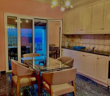Termenades Apartment | malina