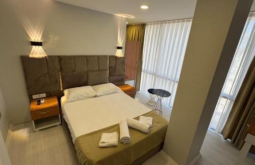 Kucukcekmece Hotel | Mall Off Palace