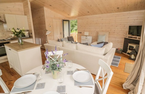 Ross-on-Wye Cottage | MALLARD, family friendly, character holiday cottage in Ross-On-Wye