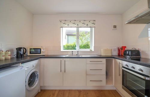 Highbridge Cottage | MALLARD, pet friendly, with a garden in Highbridge