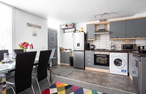 Belfast City Centre Apartment | Malone Crescent Apartment