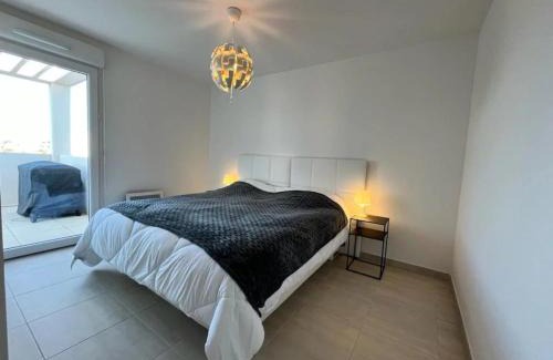 Serignan Apartment | Maloya