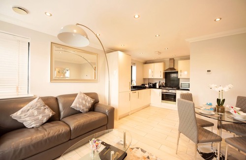 Reading Apartment | Malthouse Court