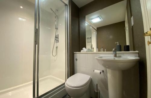 Kirkcaldy House | Maltings Apartment - Spacious 2 Bed Ground Floor Apartment