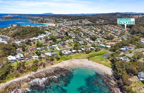 Malua Bay House | Malua House by the Bay