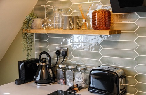 Fernhill Heath Apartment | Malvern Hills Apartment