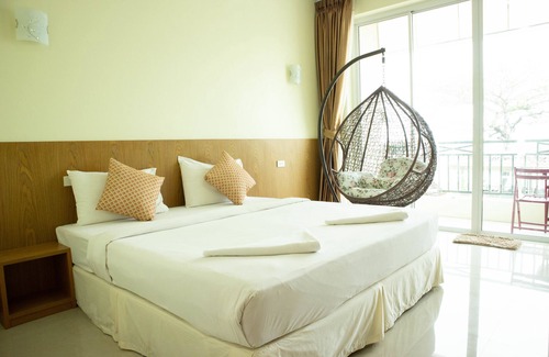 Ko Chang Hotel | Mam Kai Bae Beach Resort