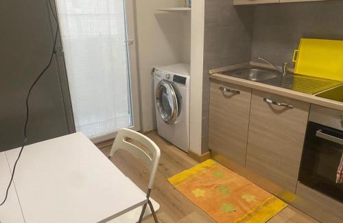 Barriera Vecchia-San Giacomo Apartment | Mama