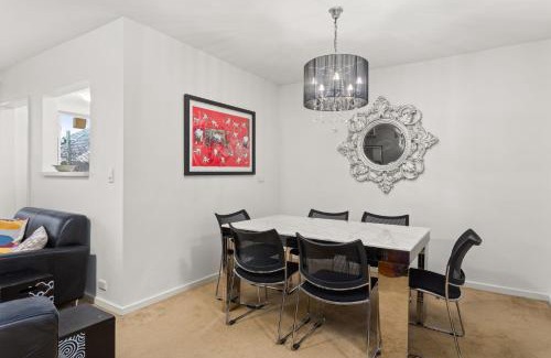 Hawthorn East Apartment | Mama Koko