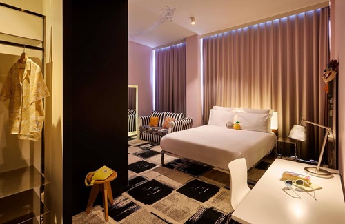 Hotel de Ville - Quinconces Hotel | Mama Shelter Bordeaux