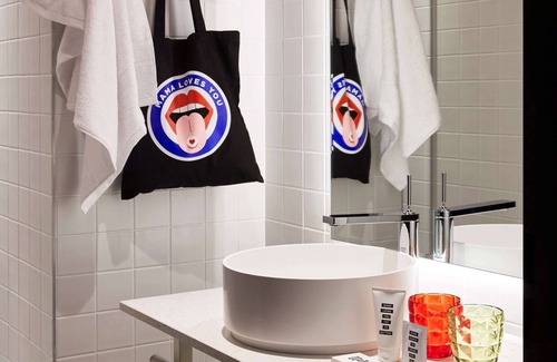 Lille Centre Ville Hotel | Mama Shelter Lille