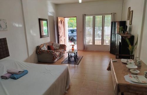 Panglao Apartment | Mamas Place