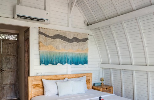 Penida Island Hotel | Mambo Beach Resort