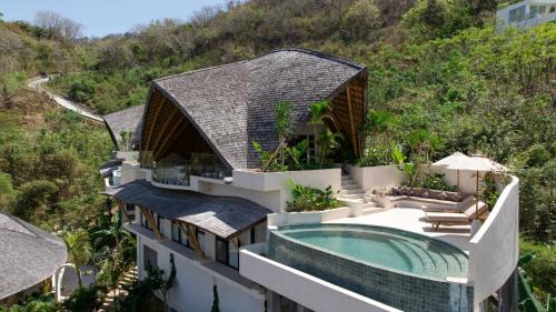 Kuta Resort | Mambo Villas