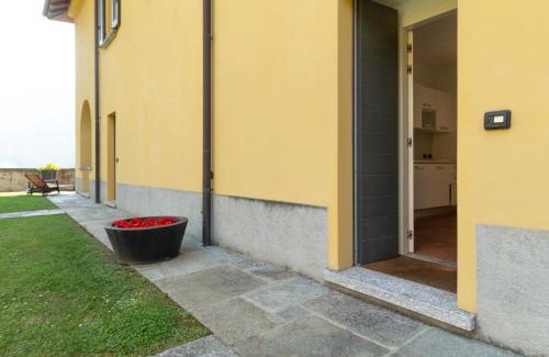 Mandello del Lario Apartment | Mamma Ciccia Holiday Home - Conventino
