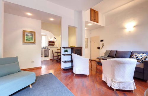 Sant' Ambrogio Apartment | Mamo Florence - Geordie Apartment