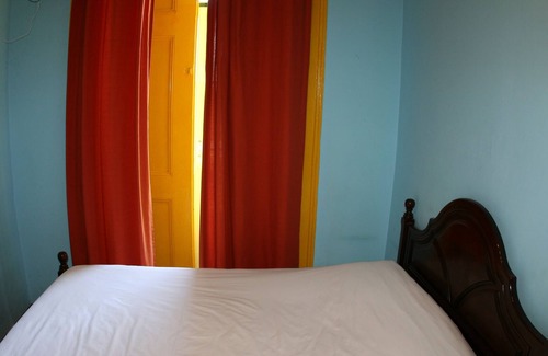 Santos House | Mana Guest House