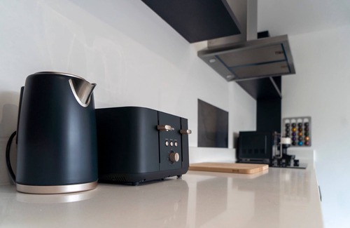 Manchester Apartment | Manchester Industrial by Casacity