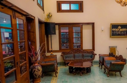 Laweyan Hotel | Mandala Wisata Hotel
