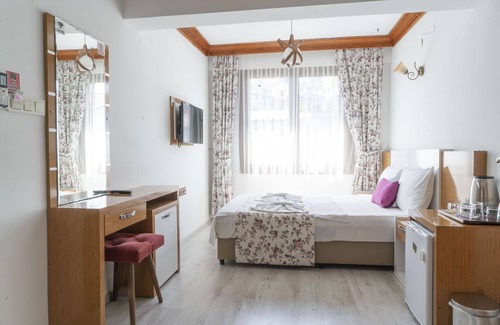Akyaka City Center Hotel | Mandalin Akyaka Hotel