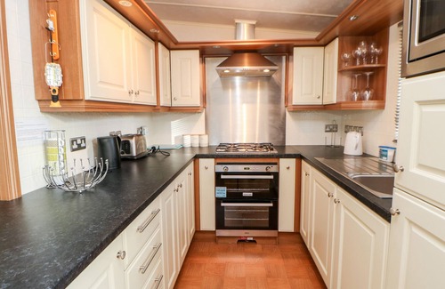 Swarland Cottage | MANDERINE LODGE, pet friendly, character holiday cottage in Felton
